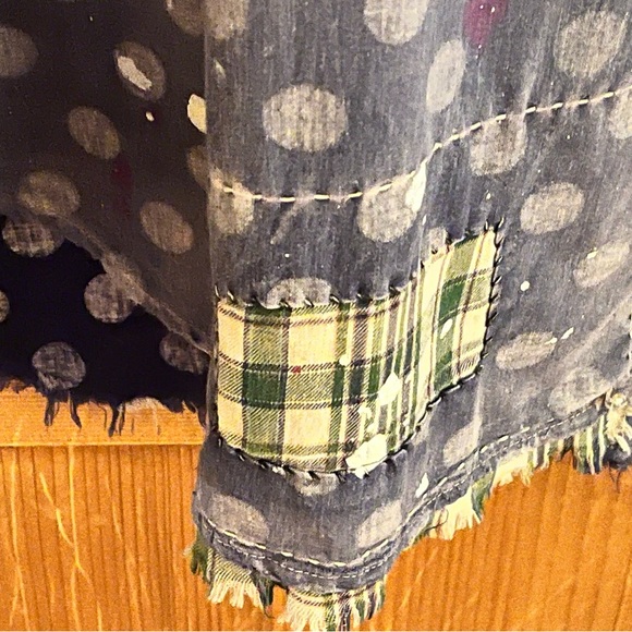 Magnolia Pearl Navy/White Polka Dot Western Cut Shirt - Picture 4 of 9